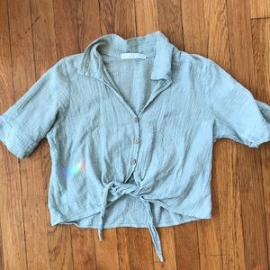 Front tie button down linen like shirt